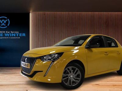 Geel (metallic) Occasion 2022 Peugeot 208 Active Hatchback | € 12.950 (Eerlijke prijs)