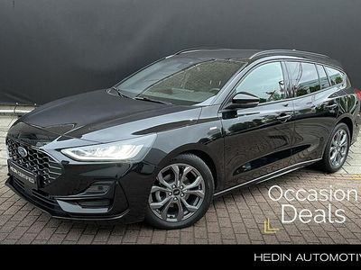 Zwart Occasion 2023 Ford Focus ST-Line X Stationwagen | € 26.945 (Iets duurder)