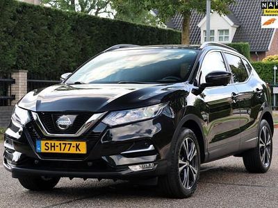 Zwart Gebruikt 2018 Nissan Qashqai N-Connecta SUV | € 15.695 (Eerlijke prijs)