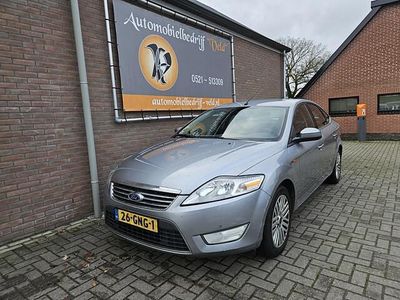 Grijs Gebruikt 2008 Ford Mondeo Ghia Hatchback | € 745 (Eerlijke prijs)