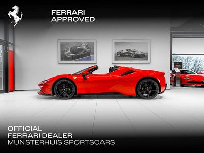 Rood Nieuw 2025 Ferrari SF90 Cabriolet | € 529.000