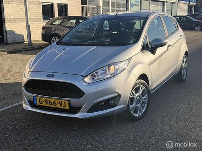 Occasion Ford Fiesta 75 PK (55 kW) 2016 Grijs Hatchback