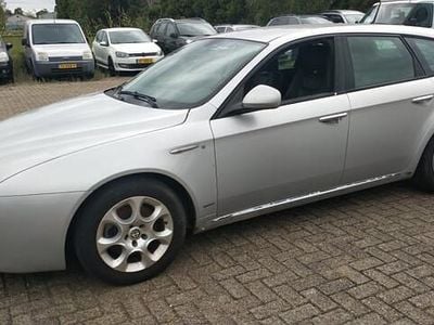 Alfa Romeo 159