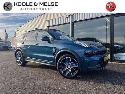 Blauw (metallic) Gebruikt 2023 Lynk & Co 01 SUV | € 25.450 (Eerlijke prijs)