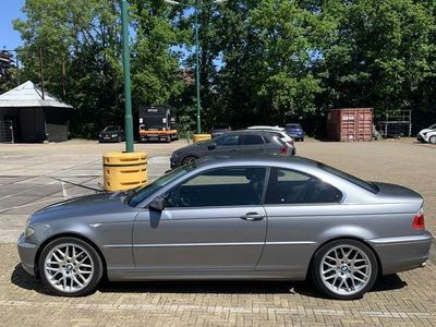 BMW 325
