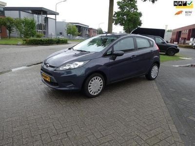 Grijs Gebruikt 2011 Ford Fiesta Limited Hatchback | € 3.675 (Eerlijke prijs)