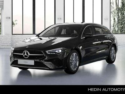 Zwart Nieuw 2025 Mercedes CLA250e Shooting Brake Business Stationwagen | € 46.970 (Super prijs)