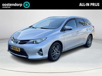 Toyota Auris Hybrid