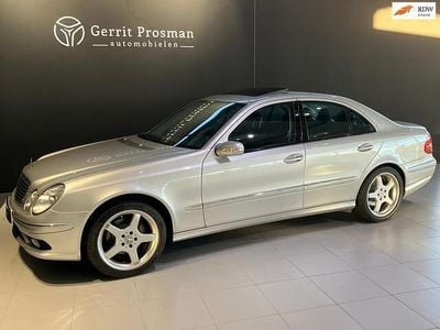 Zilver Occasion 2004 Mercedes E500 Elegance Sedan | € 21.500 (Duur)