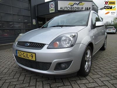 Occasion Ford Fiesta Futura 69 PK (50 kW) 2008 Grijs Hatchback