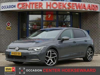 Grijs Occasion 2020 VW Golf VIII Sportline Hatchback | € 18.440 (Eerlijke prijs)