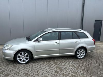 tweedehands Toyota Avensis Wagon 2.0 VVTi Linea Luna AUTOMAAT