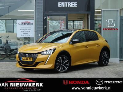 Occasion Peugeot 208 GT-line 101 PK (74 kW) 2019 Geel Hatchback