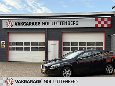 Occasion Volvo V40 Summum 120 PK (88 kW) 2015 Zwart Stationwagen