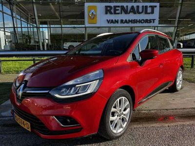 tweedehands Renault Clio IV Estate 0.9 TCe Intens / 16''LM Velgen / Centr. Deurvergrendeling / Elek. Spiegels / Keyless / Elek. Ramen / Airco / Parkeersensoren 360° / Achteruitrijcamera / Cruise / DAB /