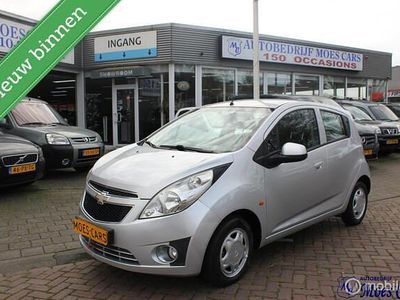 Grijs Gebruikt 2011 Chevrolet Spark Hatchback | € 2.950 (Eerlijke prijs)
