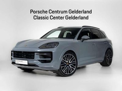 Grijs Occasion 2025 Porsche Cayenne SUV | € 139.900
