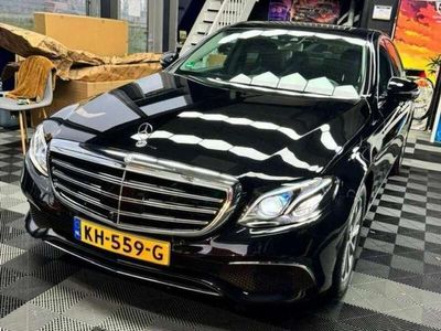 Mercedes E200