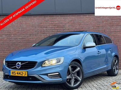 Blauw Gebruikt 2015 Volvo V60 R-Design Stationwagen | € 15.995 (Duur)