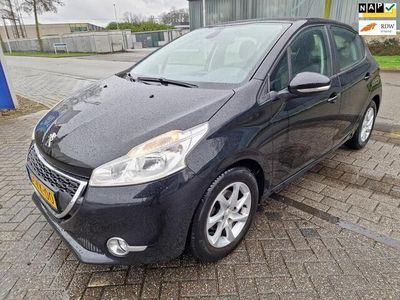 tweedehands Peugeot 208 1.2 VTi Envy, Nieuwe Apk, Nap, Leer, Nette auto, Inruil mogelijk.