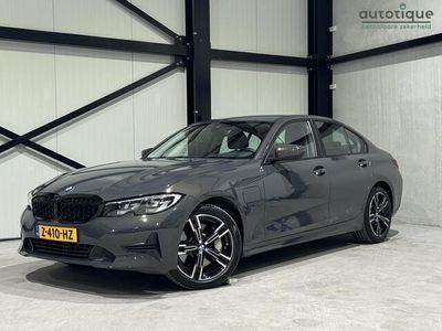 tweedehands BMW 330e 330 3-serieIndividual | nav | leder | led |