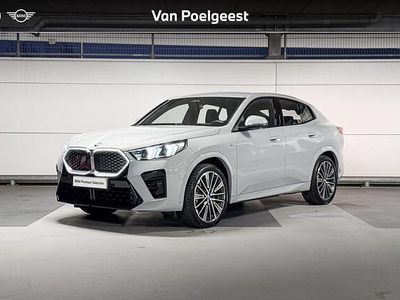 M brooklyn grau Occasion 2025 BMW iX2 Comfort Edition SUV | € 48.900 (Duur)