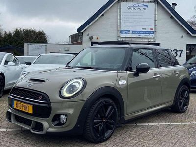 Occasion Mini John Cooper Works 192 PK (141 kW) 2018 Groen (metallic) Hatchback