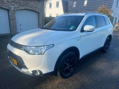 Mitsubishi Outlander P-HEV