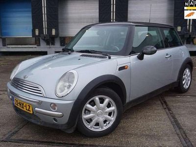 Grijs Occasion 2002 Mini ONE Salt Hatchback | € 1.295 (Eerlijke prijs)