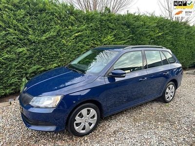 Blauw Gebruikt 2015 Skoda Fabia Active Stationwagen | € 5.995 (Super prijs)