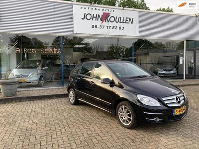 Zwart Gebruikt 2008 Mercedes B200 MPV | € 5.950 (Duur)