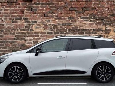 Wit Gebruikt 2015 Renault Clio GrandTour Dynamique Stationwagen | € 7.000 (Eerlijke prijs)