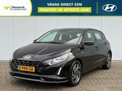 Zwart Gebruikt 2024 Hyundai i20 Comfort Hatchback | € 21.935 (Eerlijke prijs)