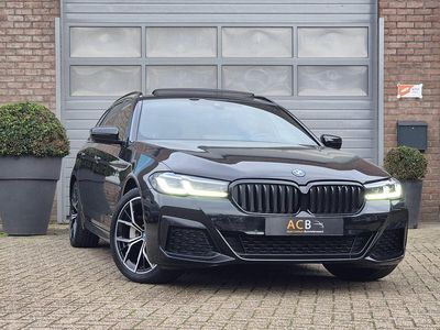 Zwart Occasion 2022 BMW 530 M Sport Stationwagen | € 41.500