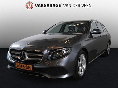 Grijs Gebruikt 2017 Mercedes 220 Premium Plus Stationwagen | € 19.445