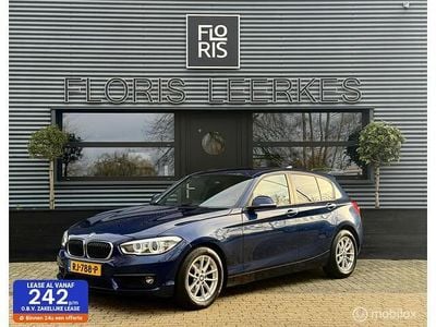 Blauw Gebruikt 2017 BMW 118 Executive Hatchback | € 14.950 (Goede deal)