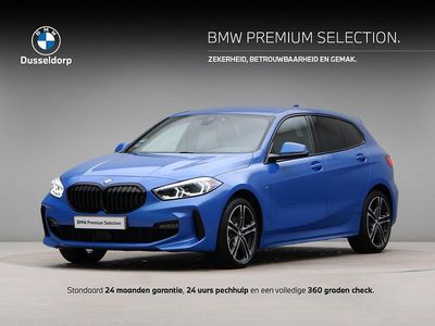 Occasion BMW 118 Executive 136 PK (100 kW) 2021 Blauw Hatchback