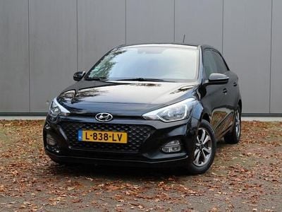 Zwart Gebruikt 2019 Hyundai i20 Hatchback | € 12.500 (Eerlijke prijs)