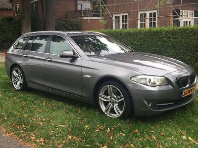 Grijs Gebruikt 2010 BMW 530 Executive Stationwagen | € 9.995 (Iets duurder)