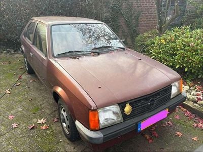 Rood Occasion 1984 Opel Kadett S Hatchback | € 2.000
