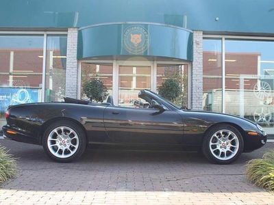 Jaguar XKR