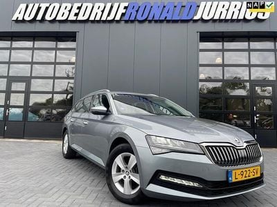 Grijs Gebruikt 2021 Skoda Superb Business Line Stationwagen | € 24.950 (Eerlijke prijs)