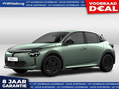 Nieuw Lancia Ypsilon 206 kW (281 PK) 2025 Groen (metallic) Hatchback