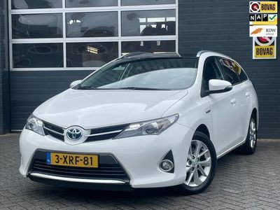 tweedehands Toyota Auris Touring Sports 1.8 Hybrid Dynamic Panno, Navi, Cru