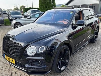 Zwart Gebruikt 2018 Bentley Bentayga Mulliner SUV | € 99.950