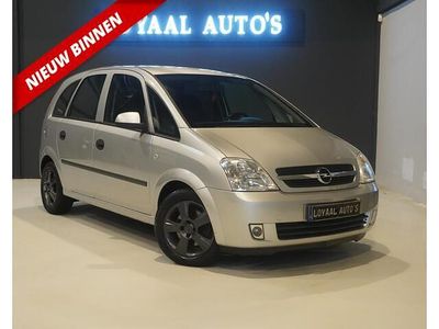 Grijs Occasion 2005 Opel Meriva Enjoy MPV | € 1.999 (Eerlijke prijs)
