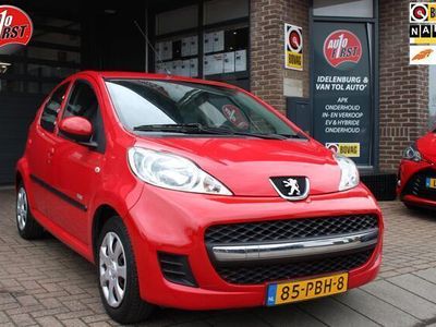 tweedehands Peugeot 107 1.0-12V Millesim 200 // Airco // Elekt ramen