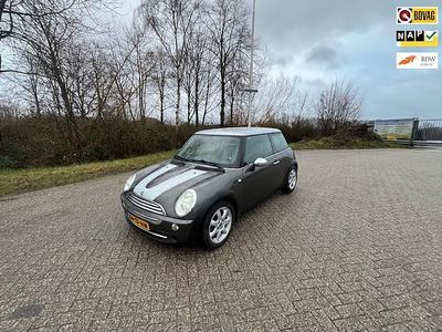 Occasion Mini Cooper 116 PK (85 kW) 2006 Grijs (metallic) Hatchback