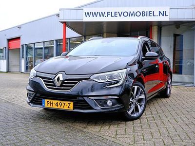 Zwart Gebruikt 2017 Renault Mégane GrandTour Bose Edition Stationwagen | € 9.450 (Eerlijke prijs)