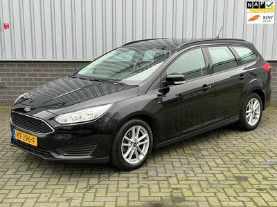 Zwart Occasion 2018 Ford Focus Trend Stationwagen | € 7.849 (Eerlijke prijs)